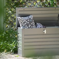 Rangement de jardin